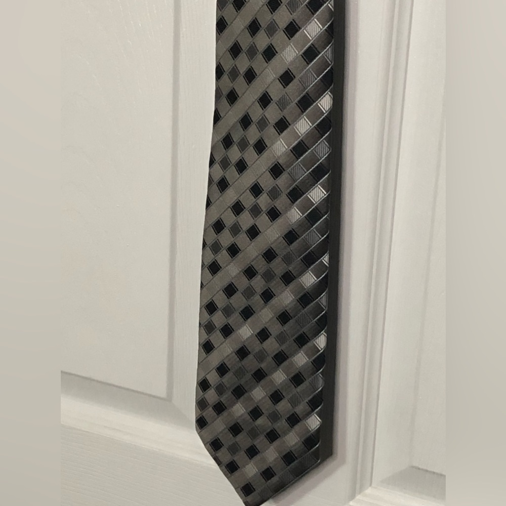 Giorgio Brutini men’s neck tie black/ silver OS - Picture 2 of 4
